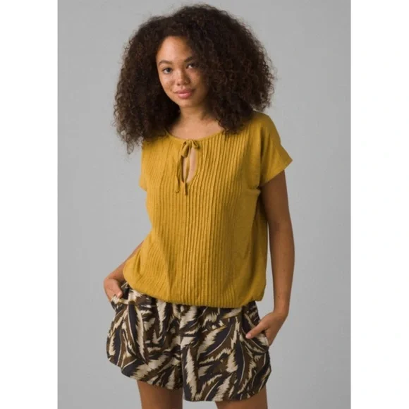 Prana Women's Ocupas Popover in Canella, Size M, Gold Top with Pleats, Boho - Picture 1 of 7